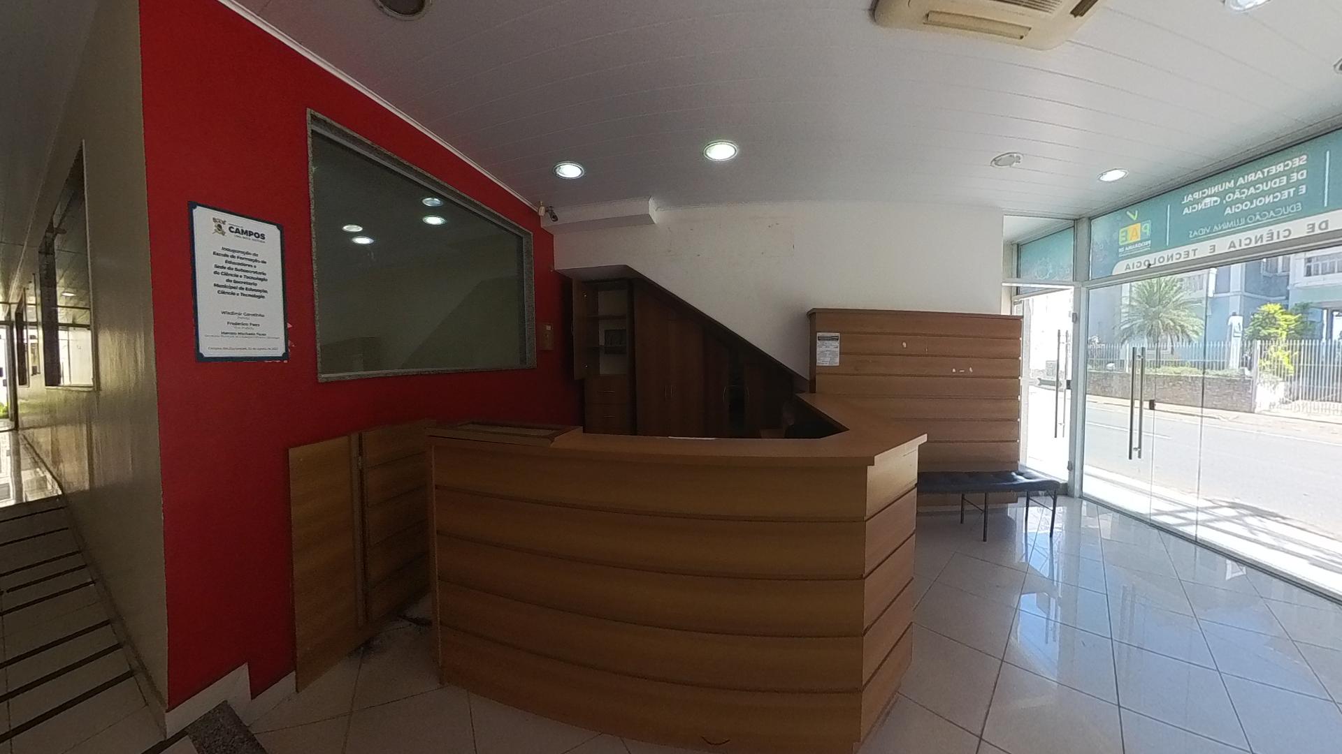 Recepção e área de atendimento do imóvel